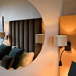 Froya Hotel