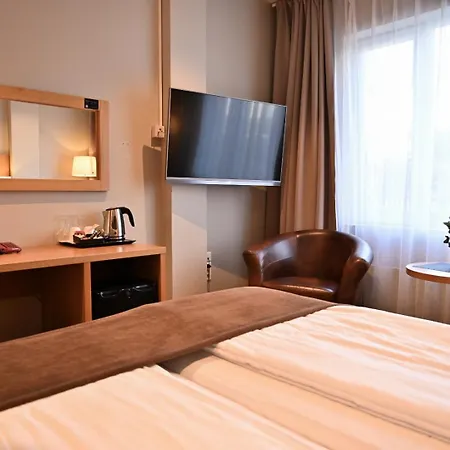 Froya Hotel