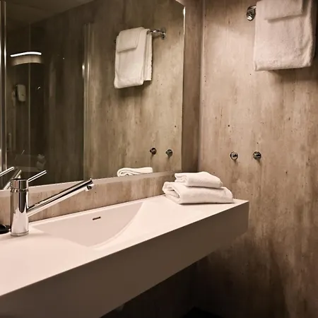 Froya Hotel