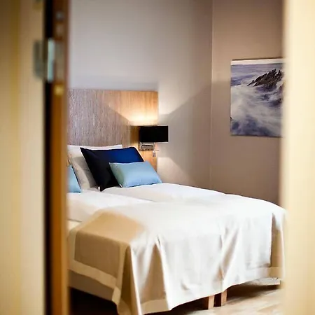 Hotell Frøya 3*