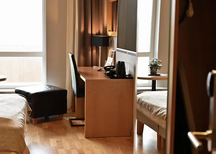 Otel Froya 3*
